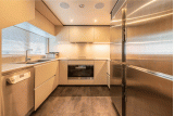 Custom Line Navetta 33